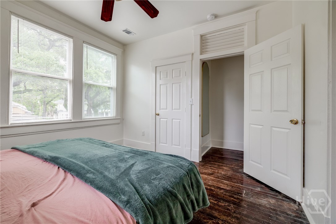 602 W 37th Street