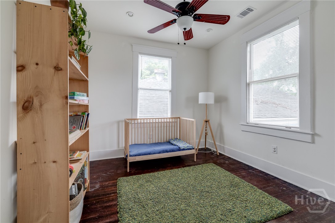 602 W 37th Street
