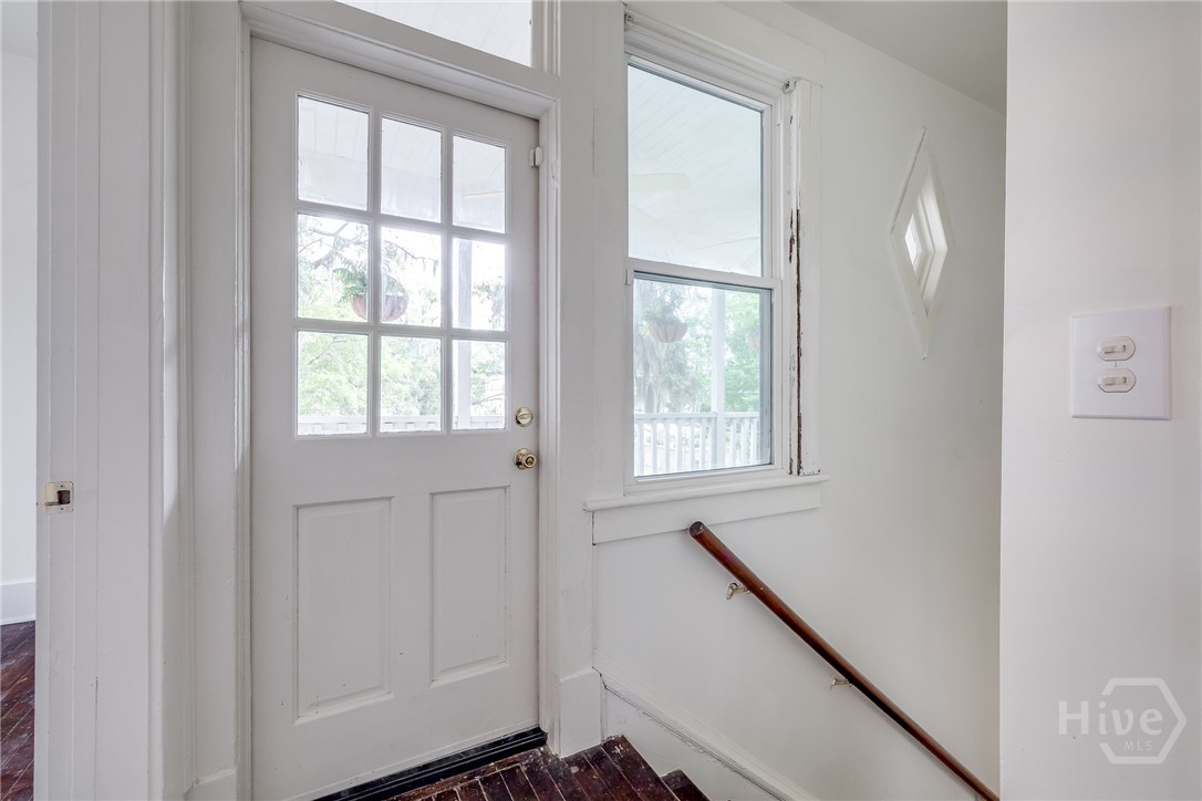 602 W 37th Street