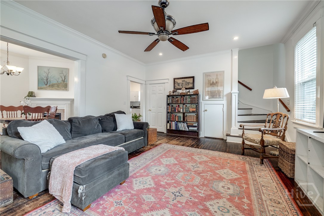 602 W 37th Street