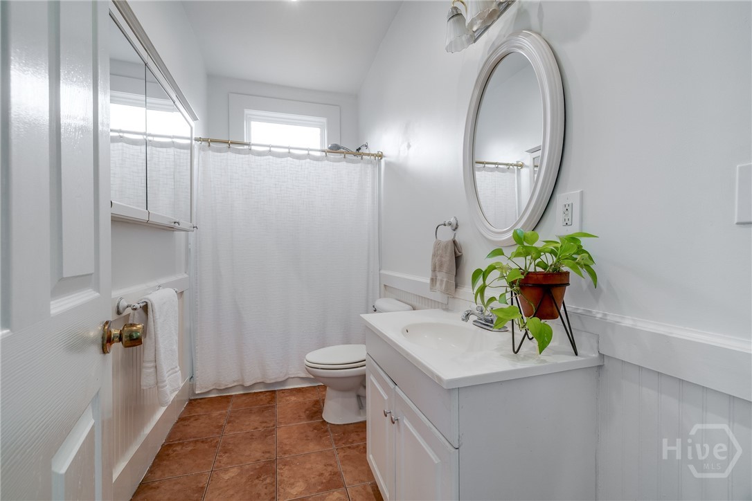 602 W 37th Street