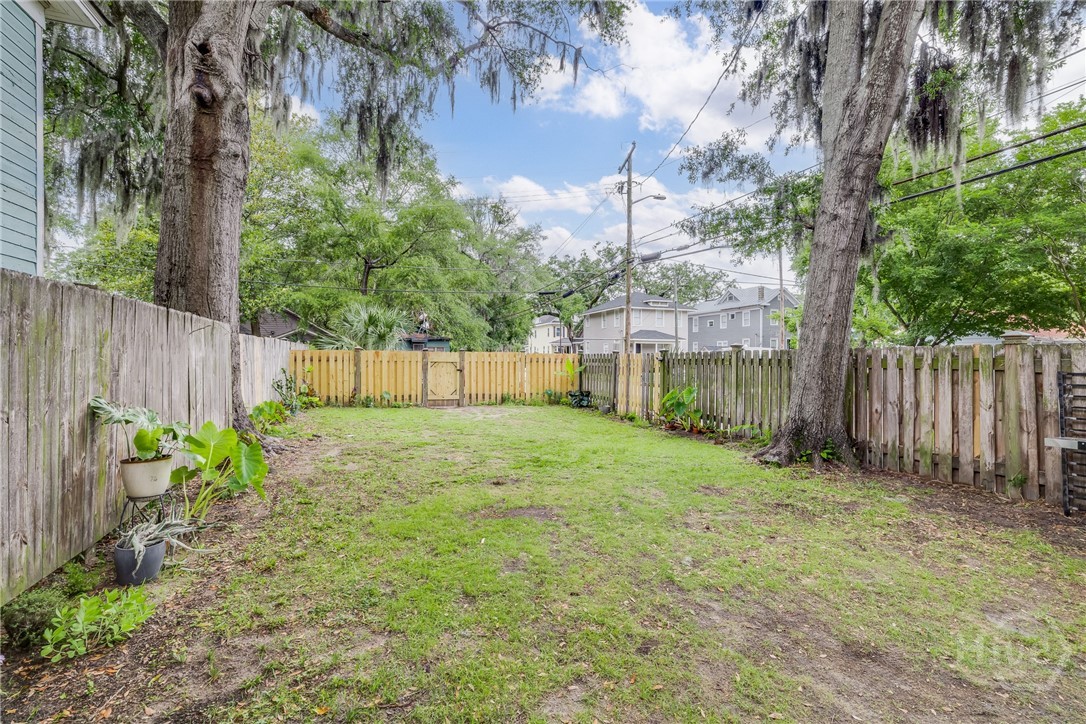 602 W 37th Street