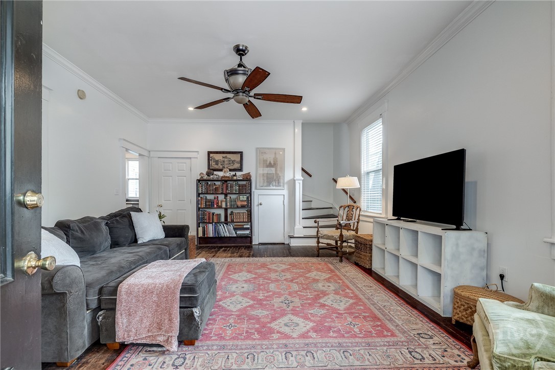602 W 37th Street