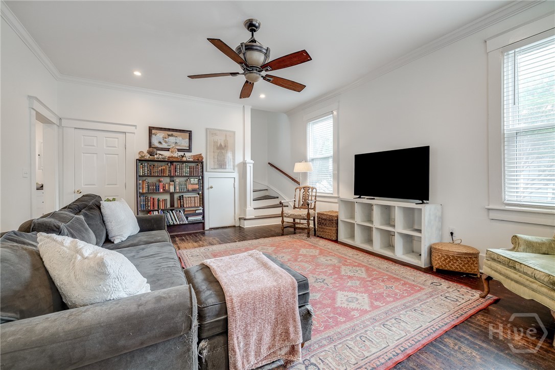 602 W 37th Street