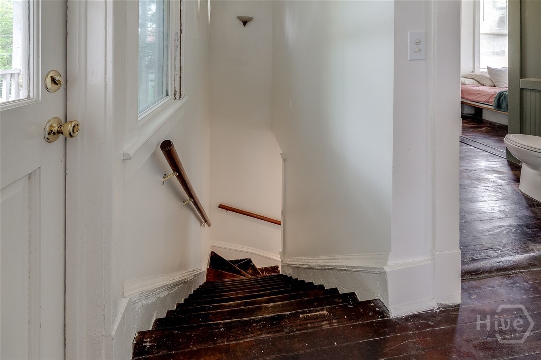 602 W 37th Street