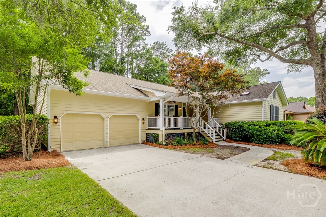 103 W Gazebo Lane