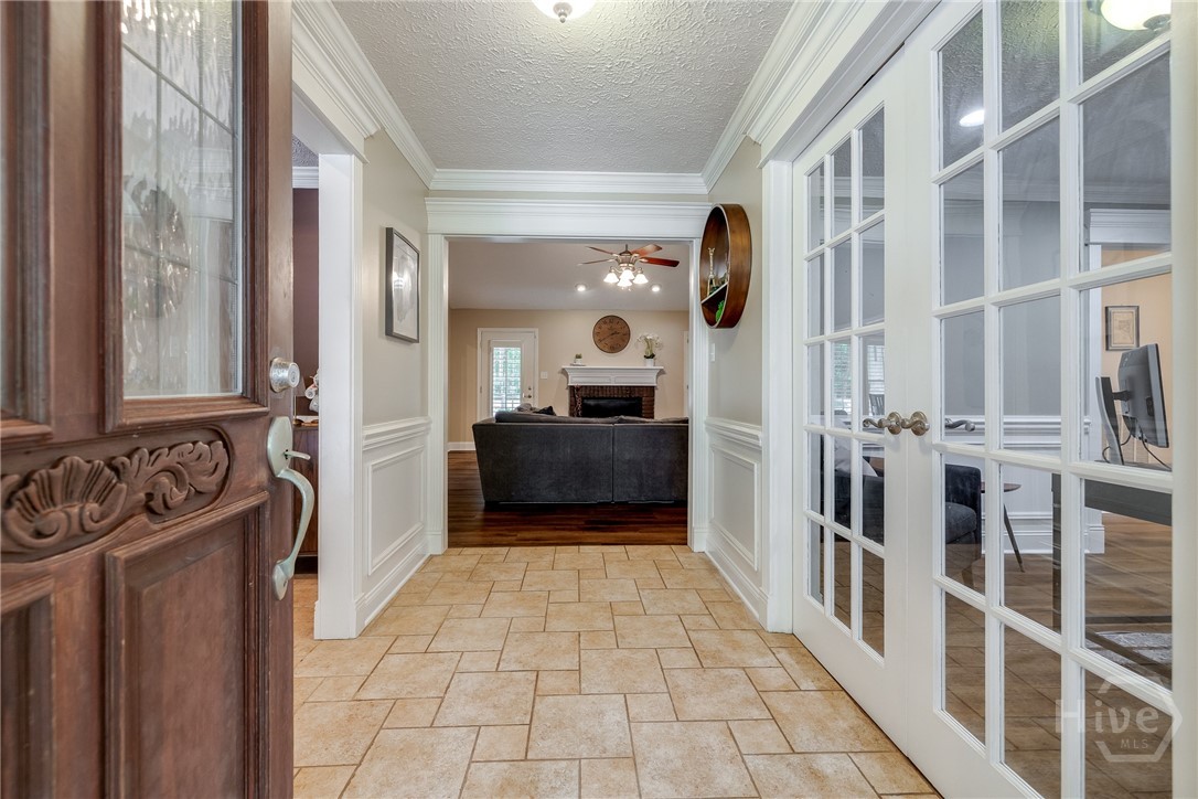 103 W Gazebo Lane