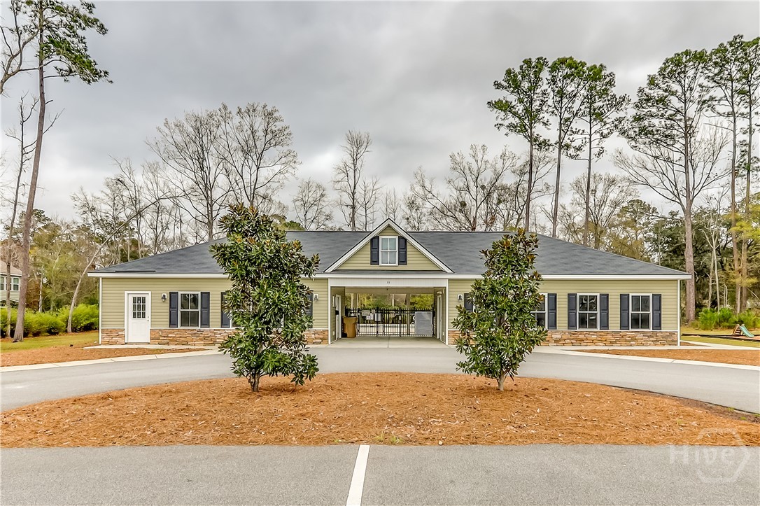 55 Glen Way