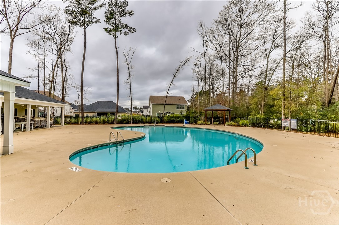 55 Glen Way