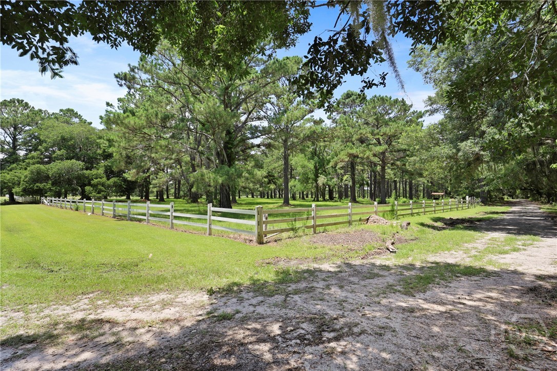 5747 Ogeechee Road