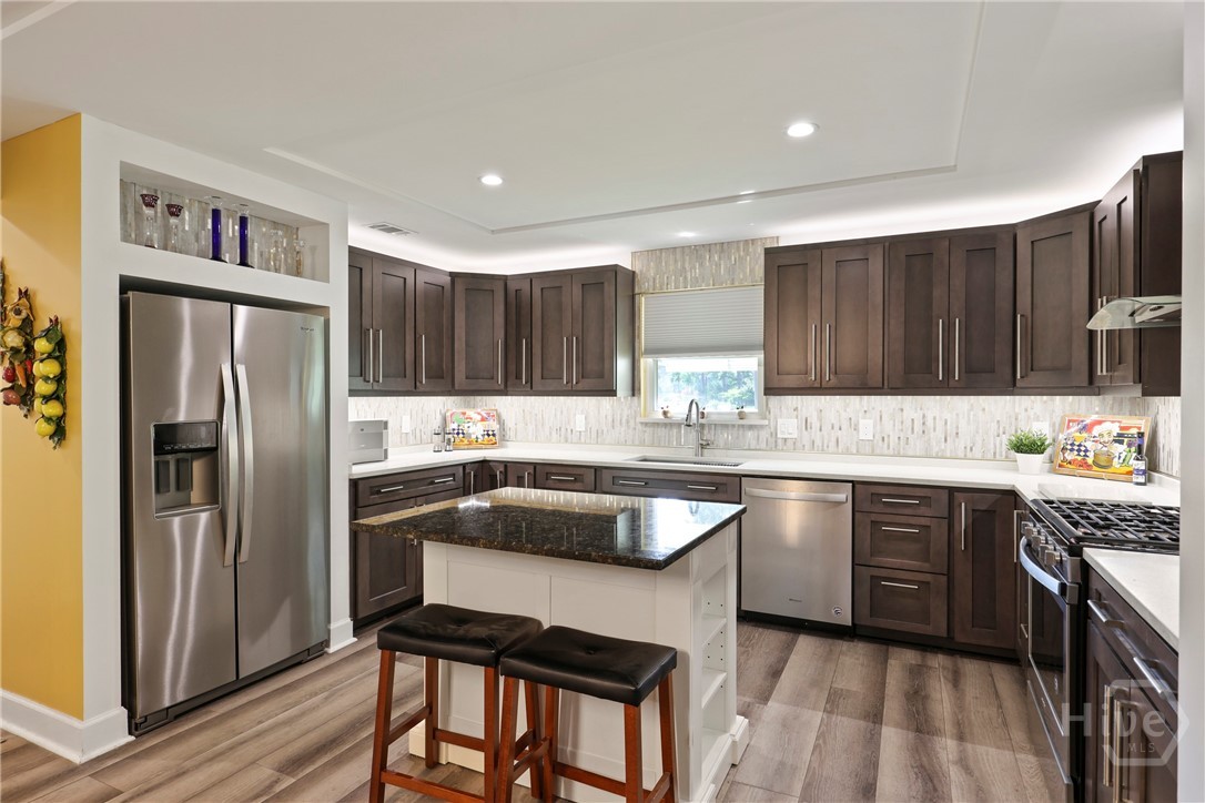 7619 Lynes Court