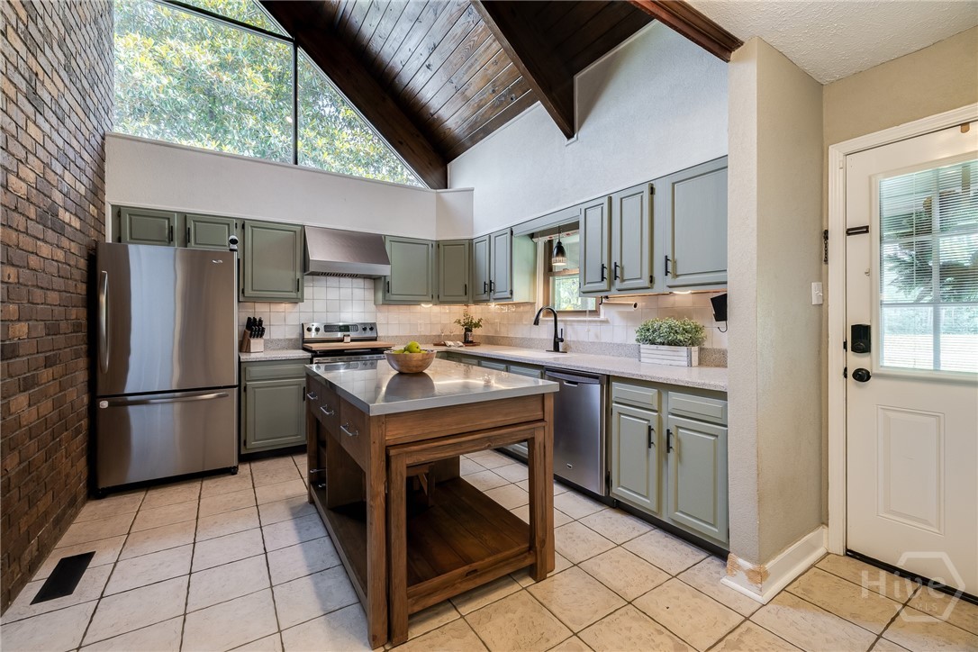 323 Benton Drive