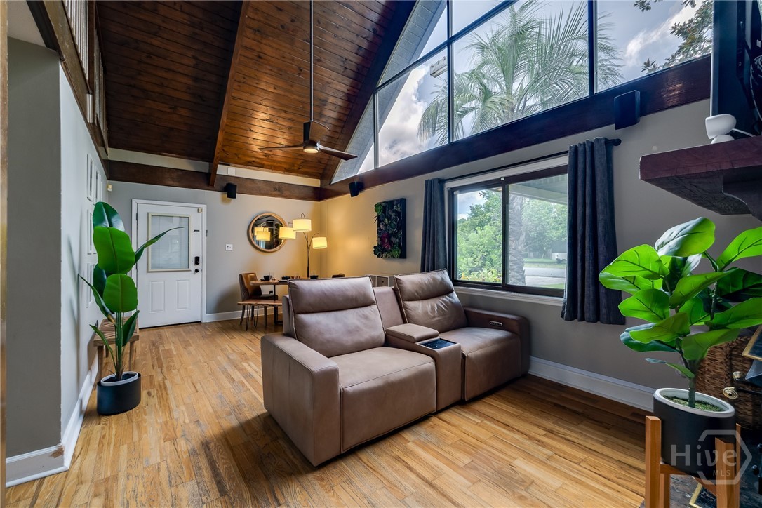 323 Benton Drive