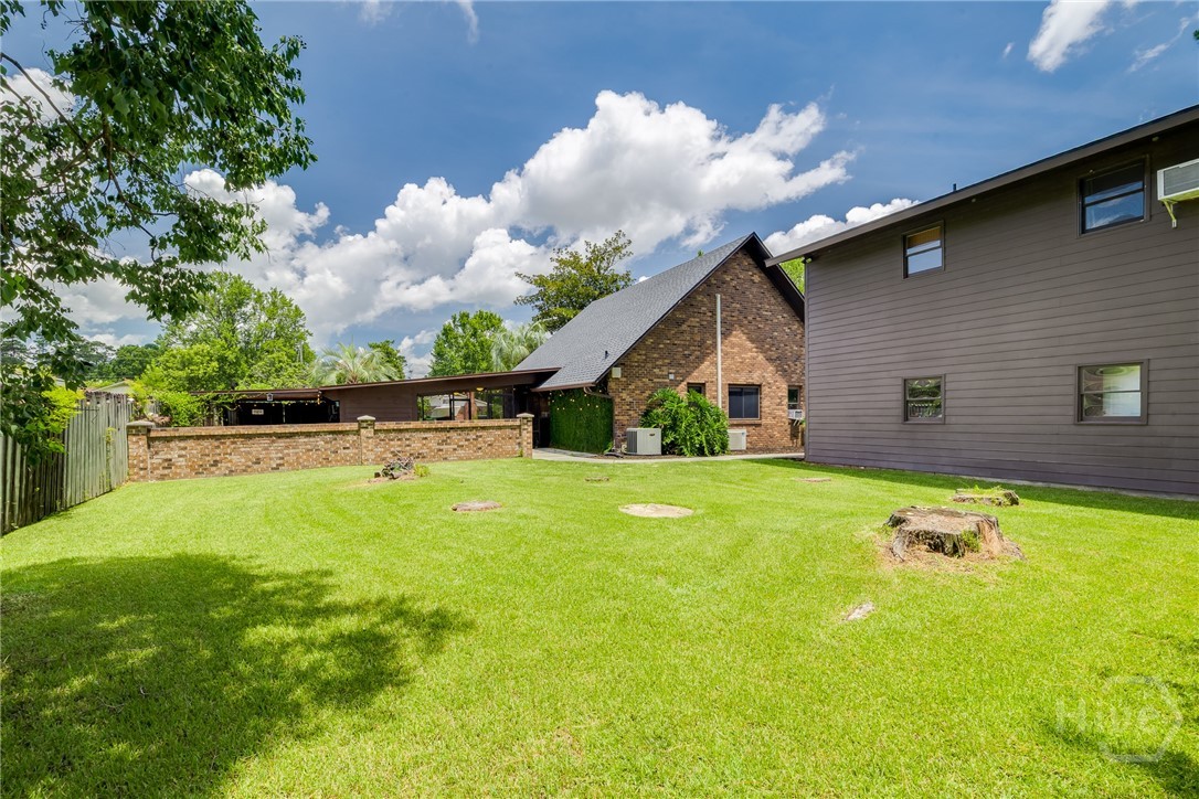 323 Benton Drive