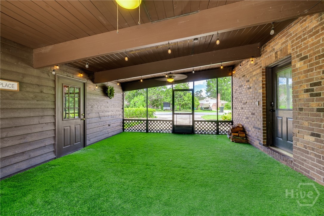 323 Benton Drive
