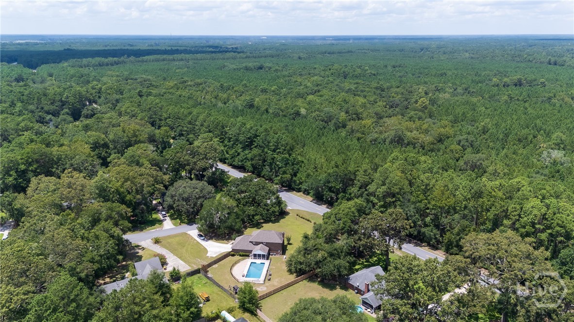 17 Oak Pointe Drive