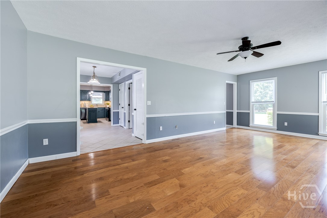 17 Oak Pointe Drive
