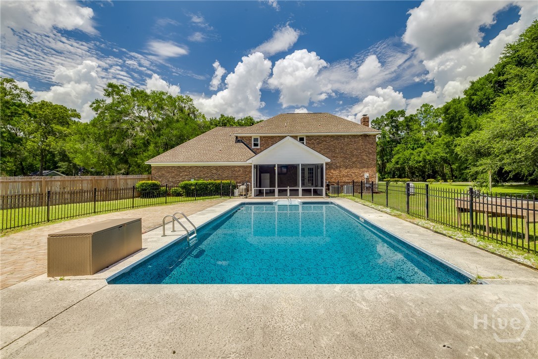 17 Oak Pointe Drive