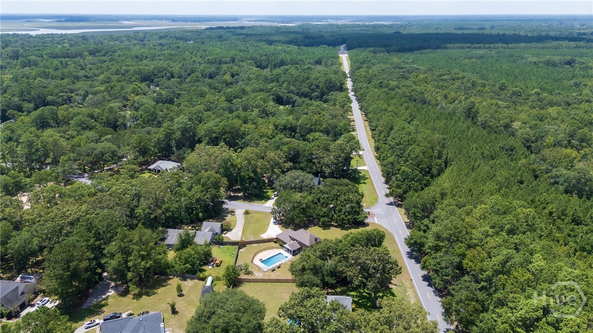 17 Oak Pointe Drive