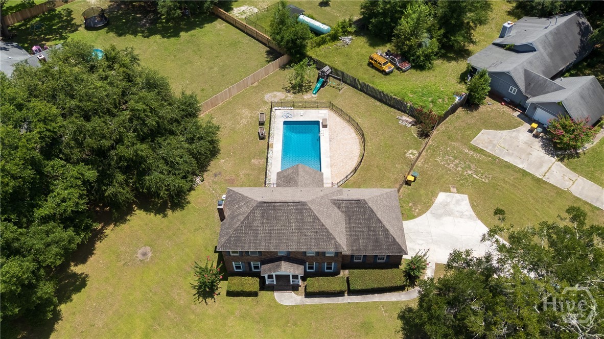 17 Oak Pointe Drive