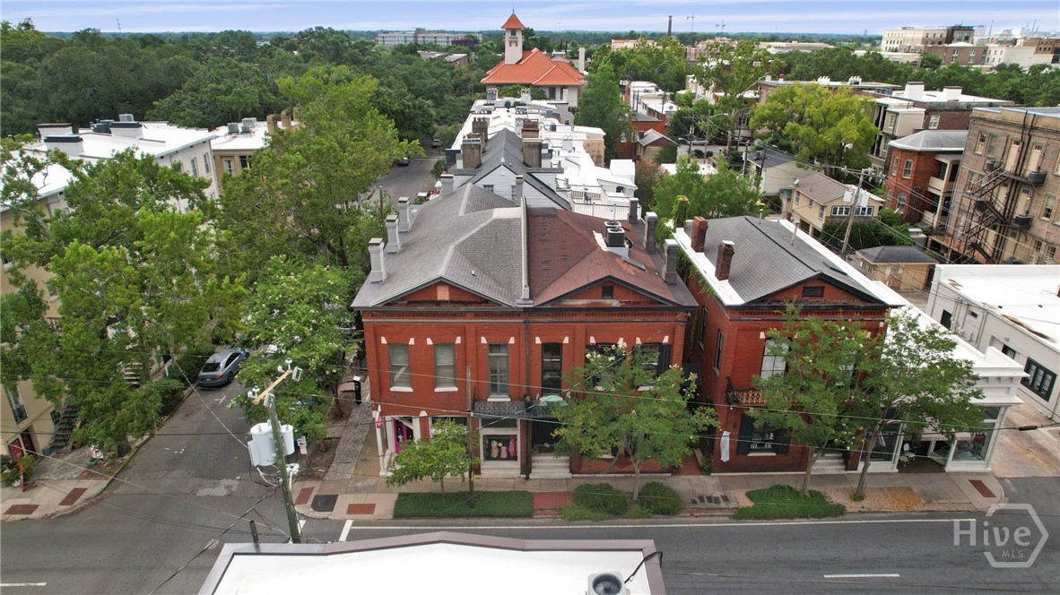 415 Whitaker Street