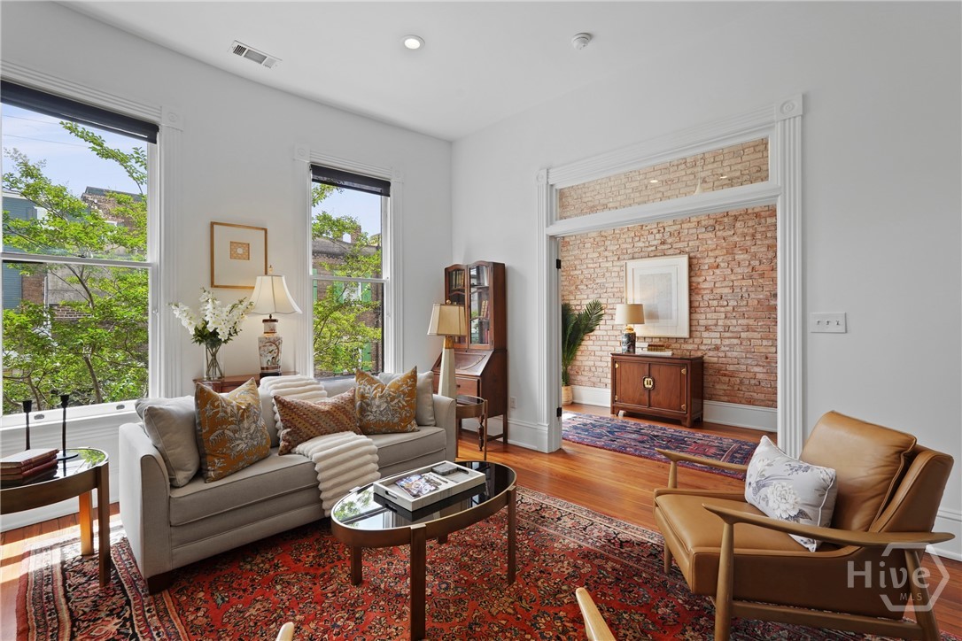 415 Whitaker Street