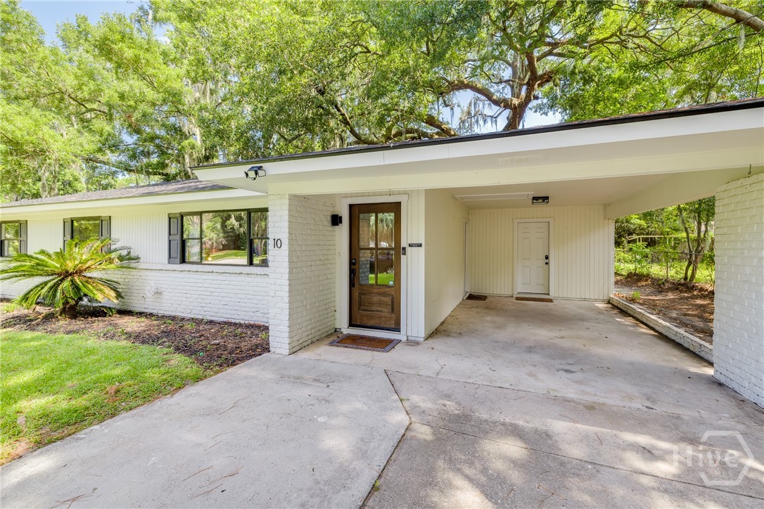 10 Arrowhead Court