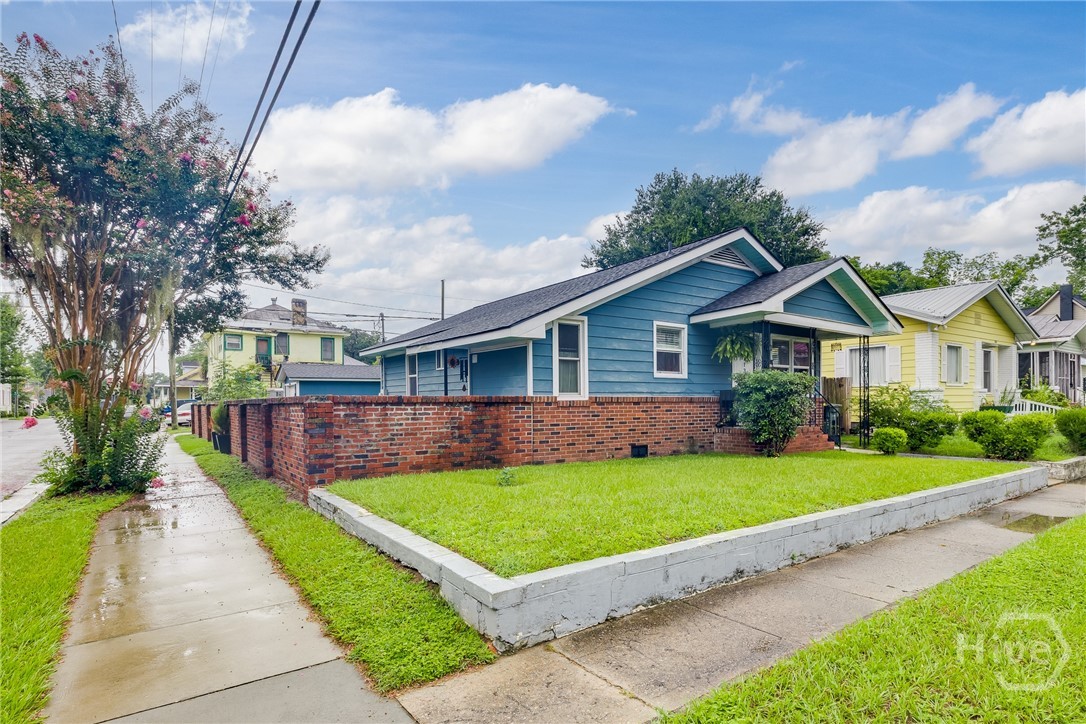 1133 E 32nd Street