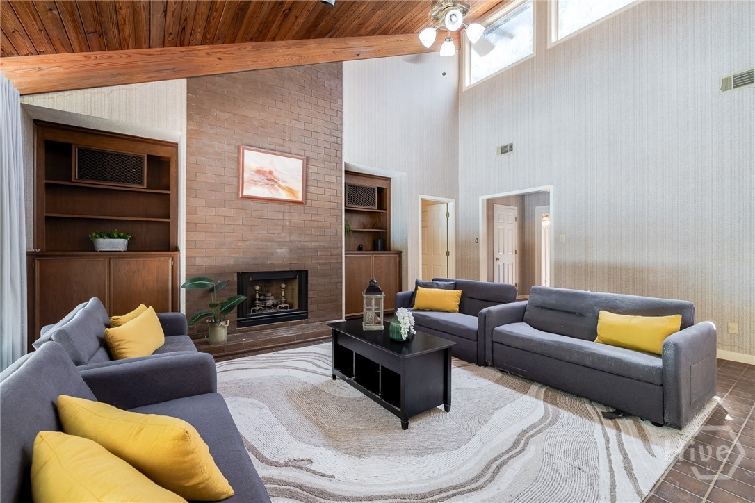 115 Wickersham Drive