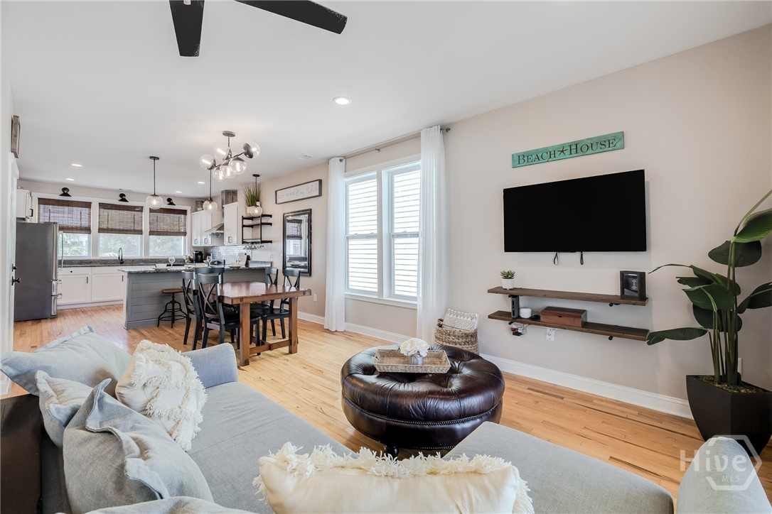12 Village Place B