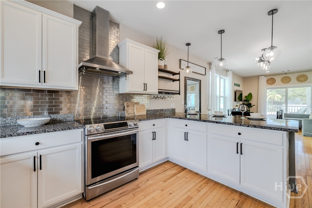 12 Village Place B