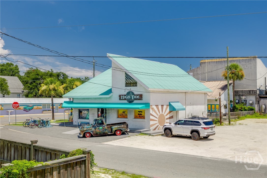 12 Village Place B