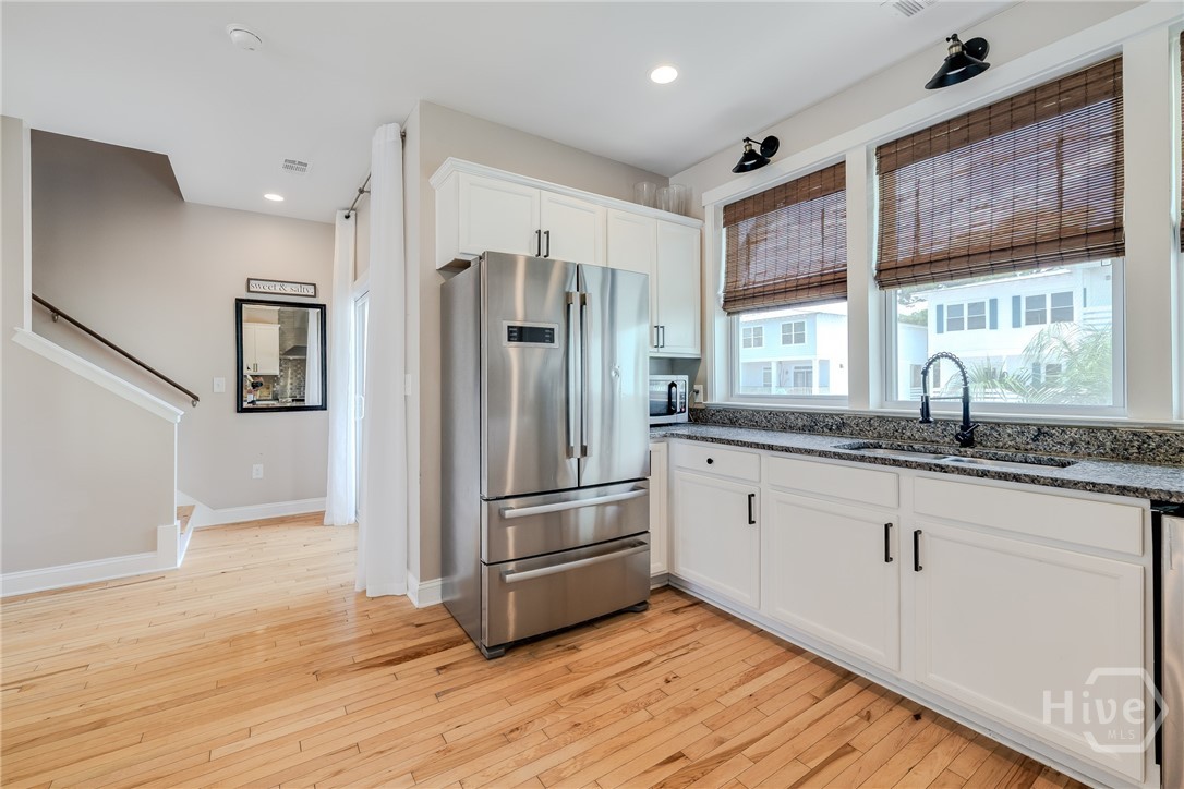 12 Village Place B