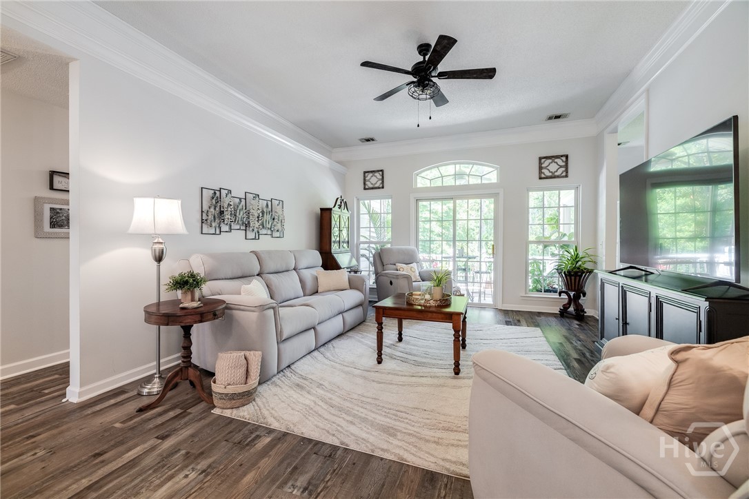 4 Lee Hall Drive