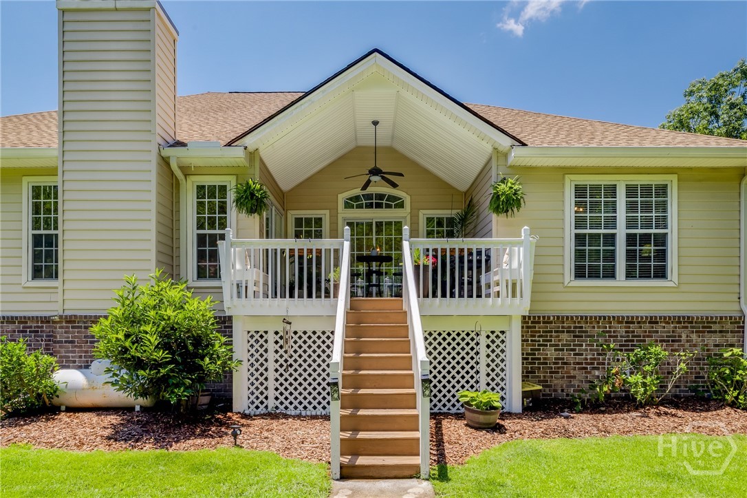 4 Lee Hall Drive