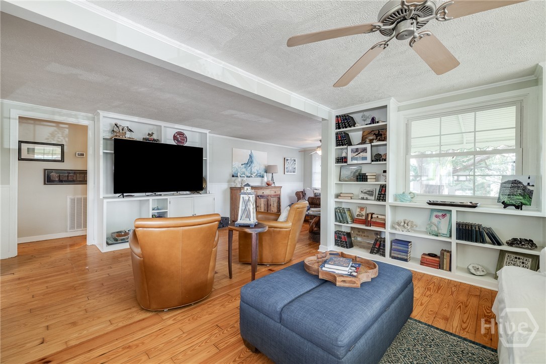 115 2nd Avenue