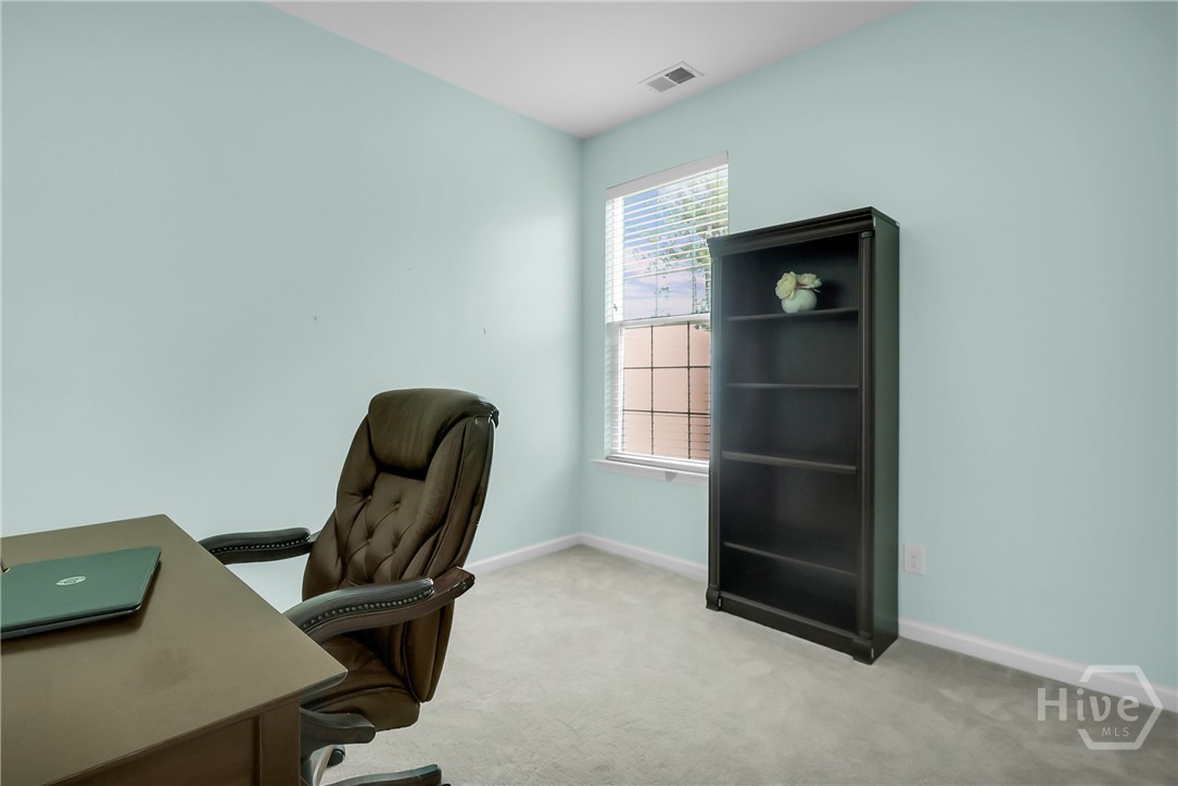 548 Amsonia Circle