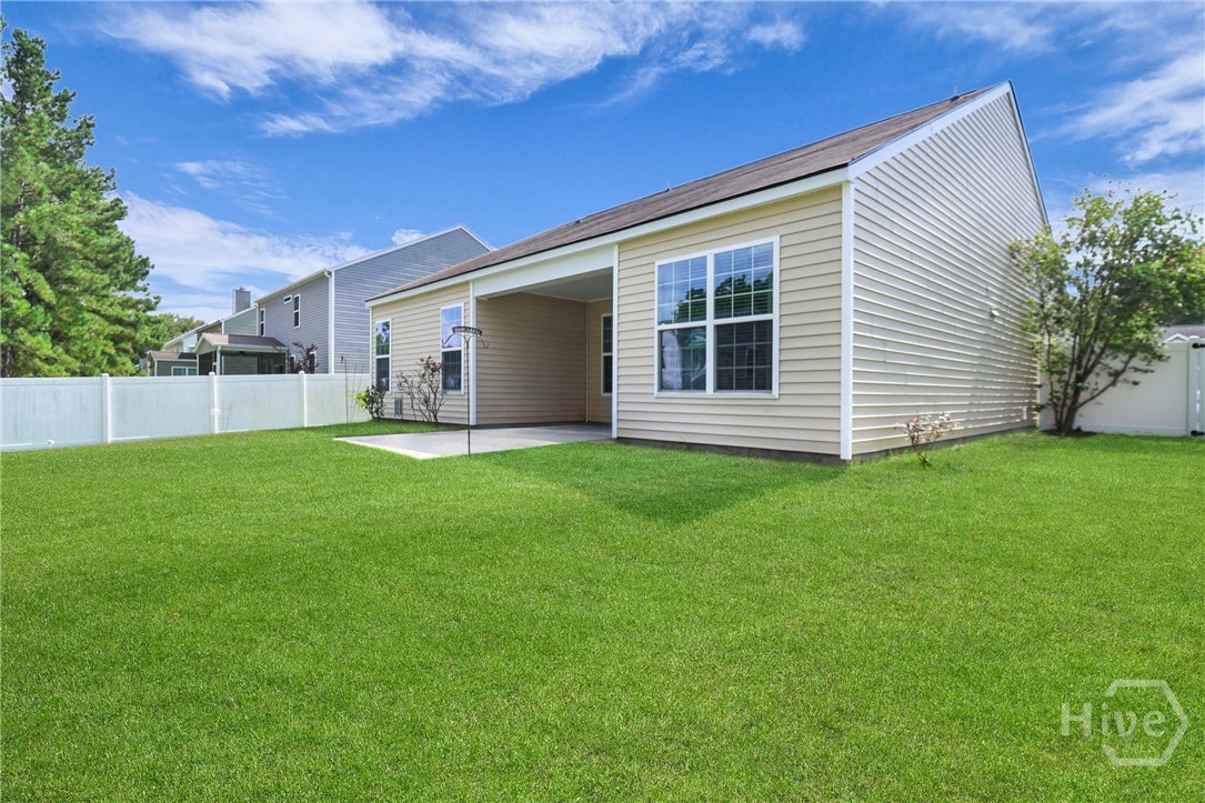 548 Amsonia Circle