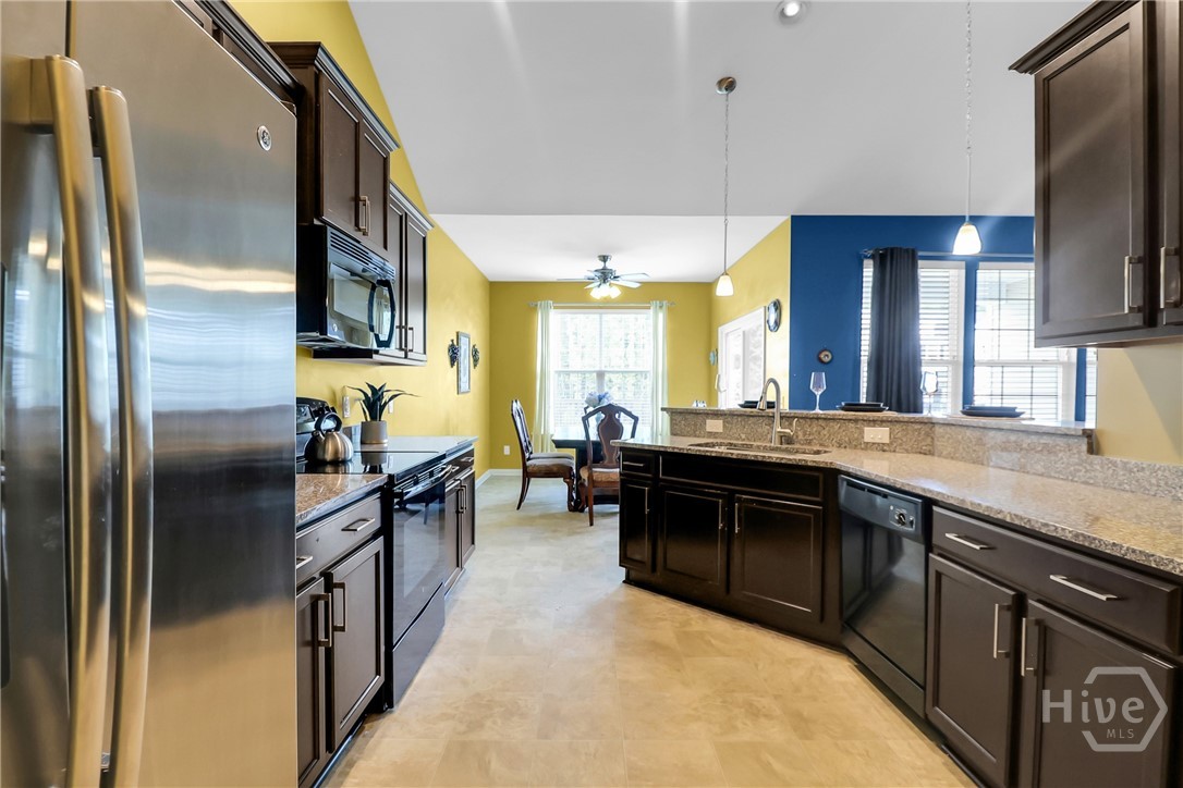 548 Amsonia Circle