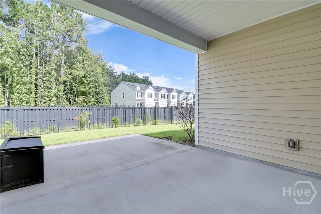 548 Amsonia Circle