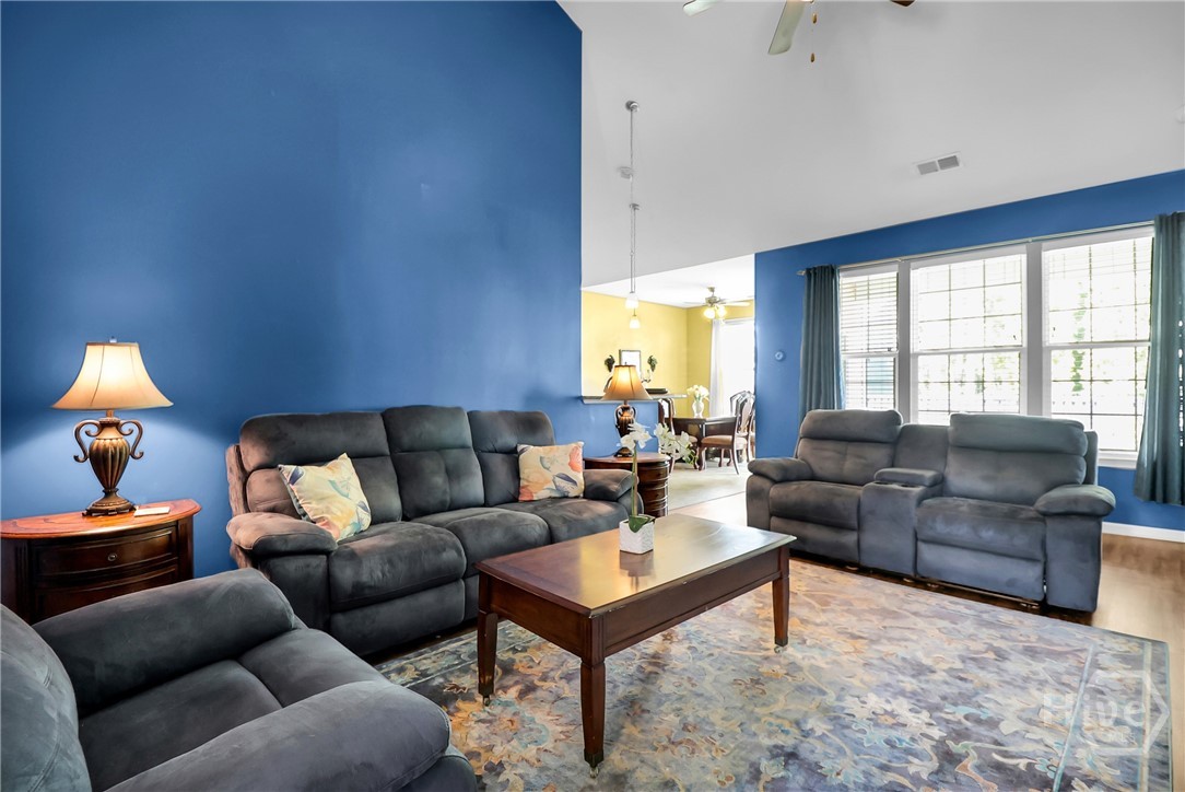 548 Amsonia Circle