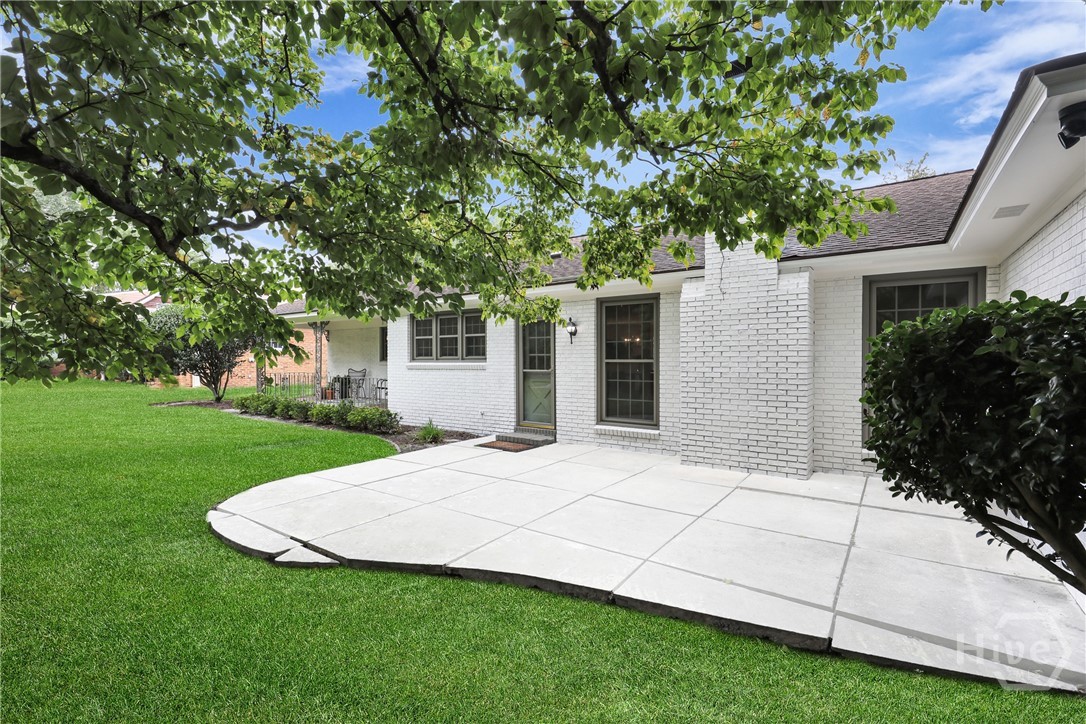 25 E 56th Street