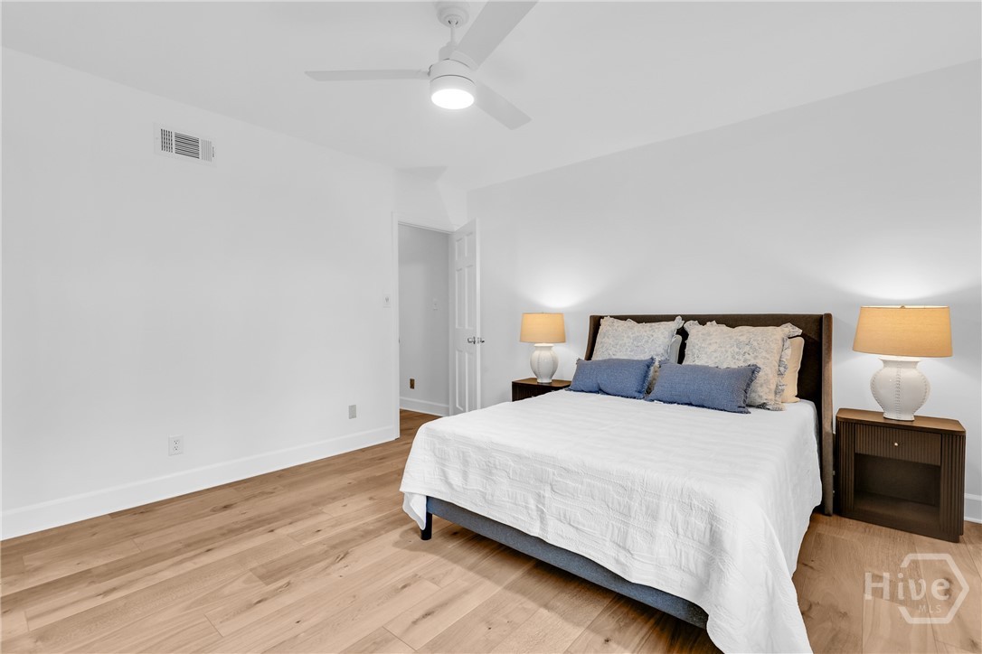 25 E 56th Street