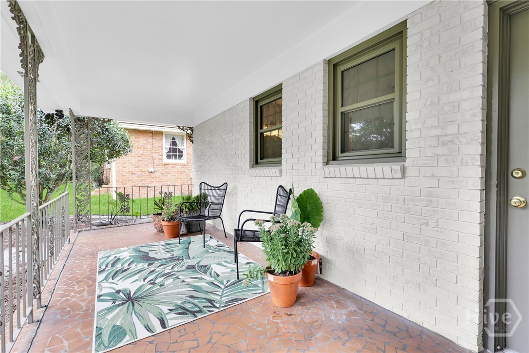 25 E 56th Street