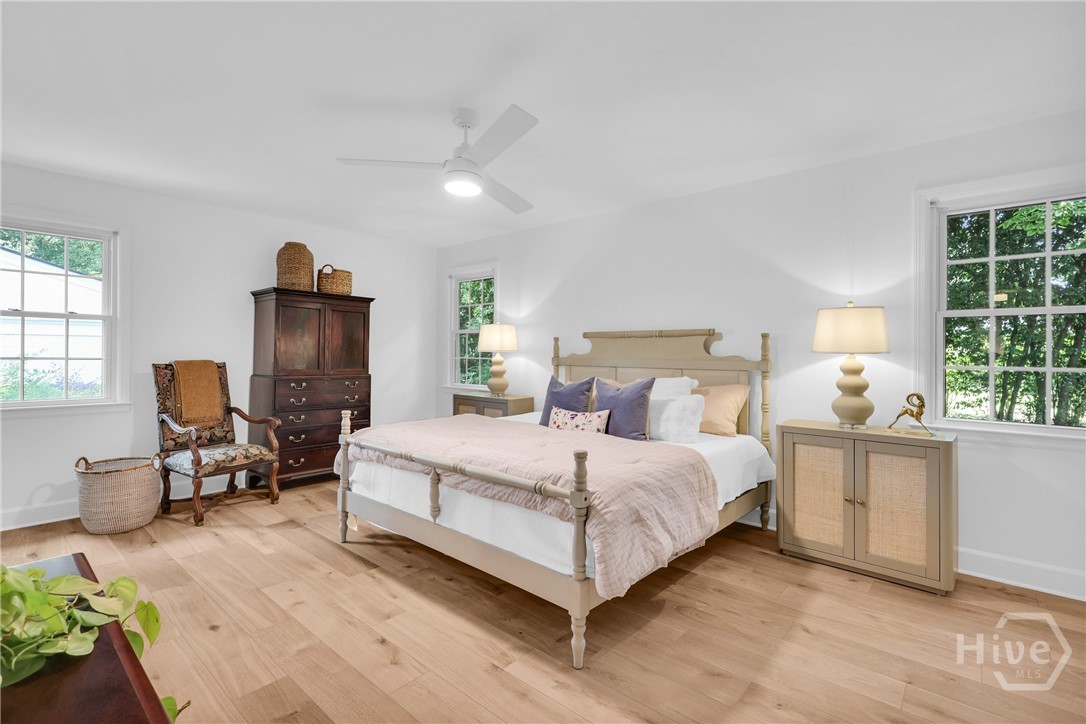 25 E 56th Street
