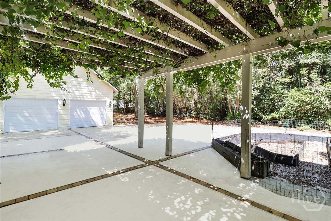 439 Chimney Road