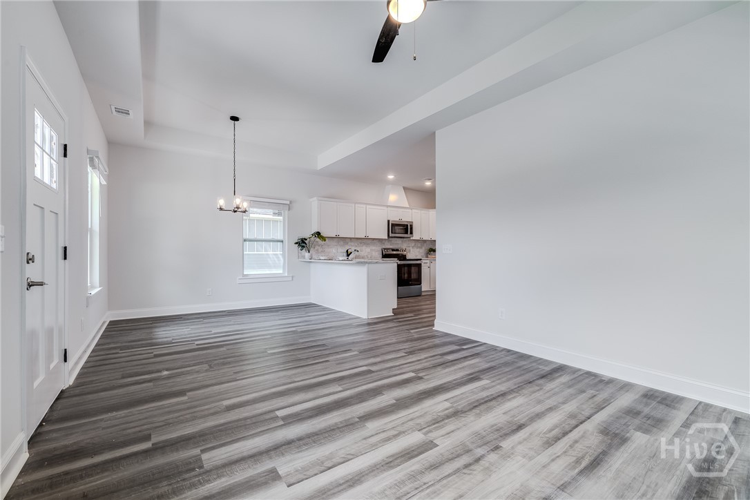 812 W 53rd Street