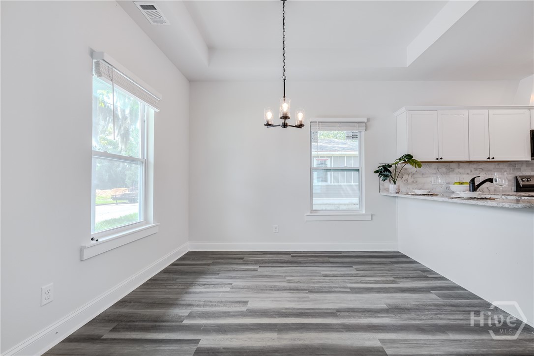 812 W 53rd Street