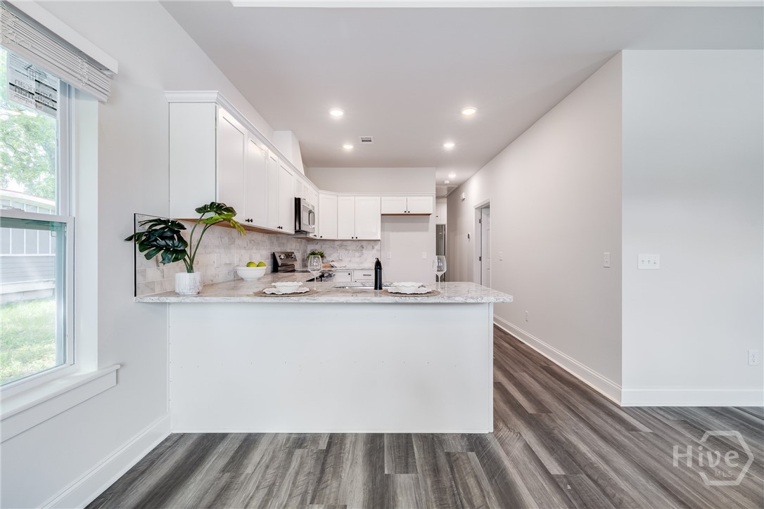 812 W 53rd Street
