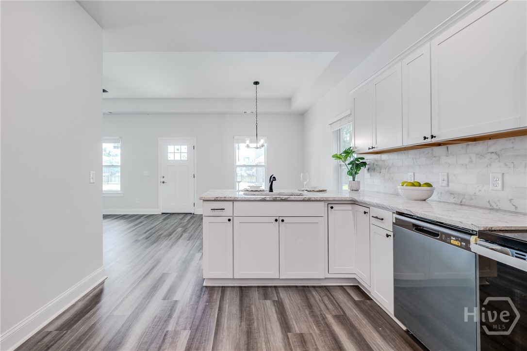 812 W 53rd Street